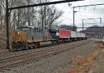 CSX 3288 leads I032